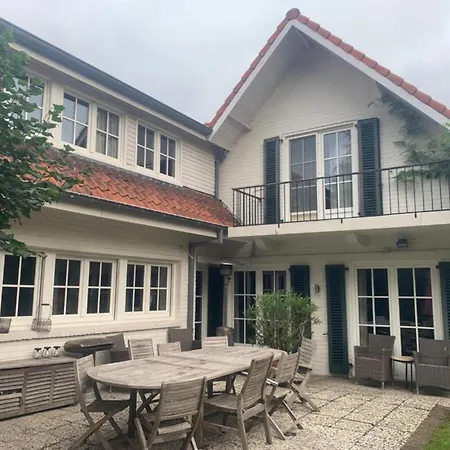 Spacious In The Center Of Holiday home